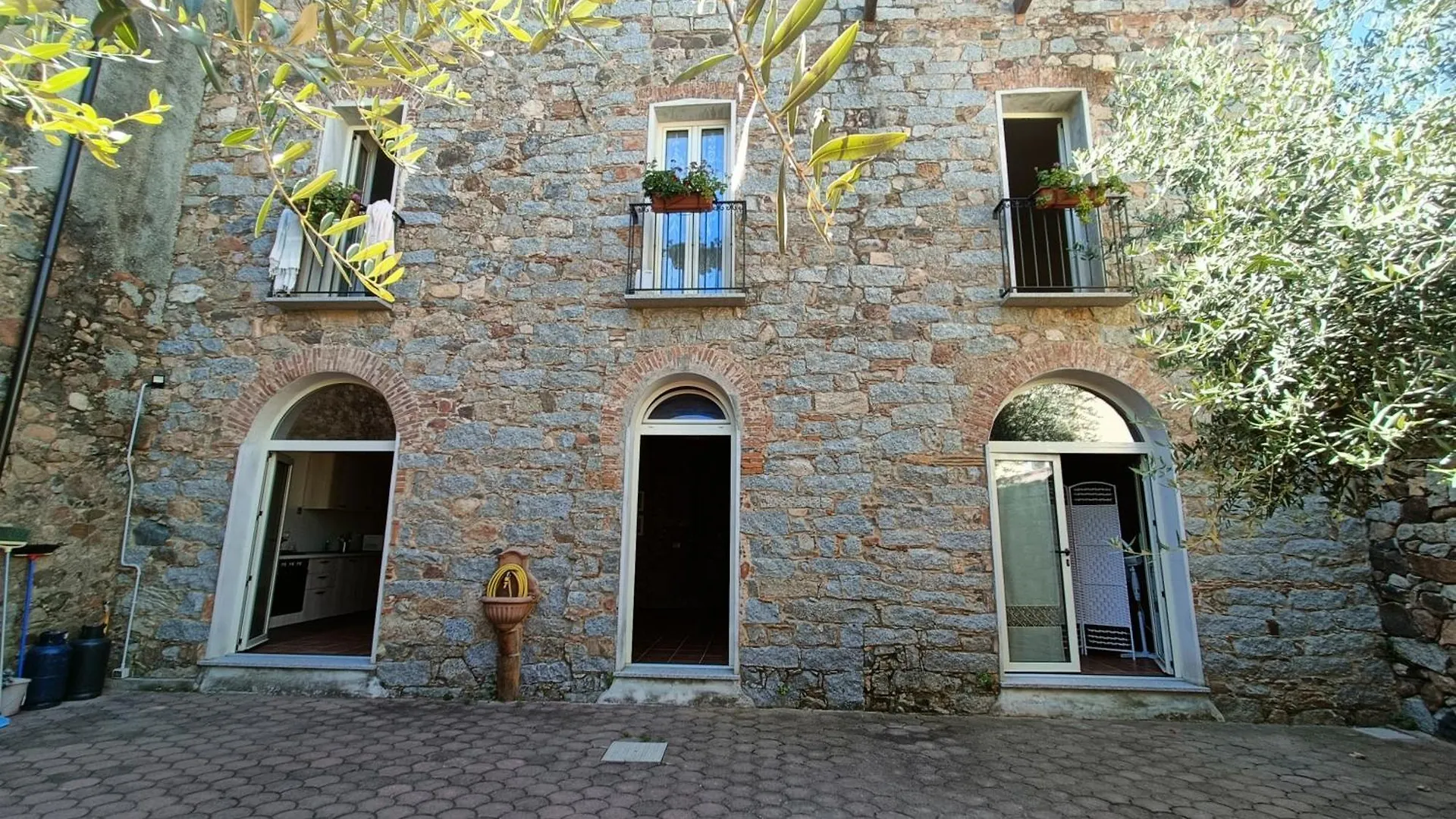 Villa La Casa Di Zia Zaira Bari Sardo Italien